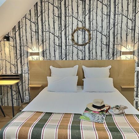 Logis Hotel Du Cygne Bracieux Εξωτερικό φωτογραφία